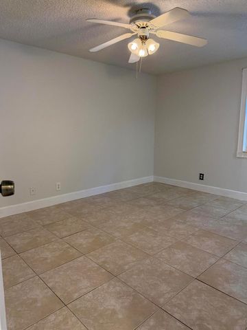 4655 Appaloosa Street, West Palm Beach, FL 33417