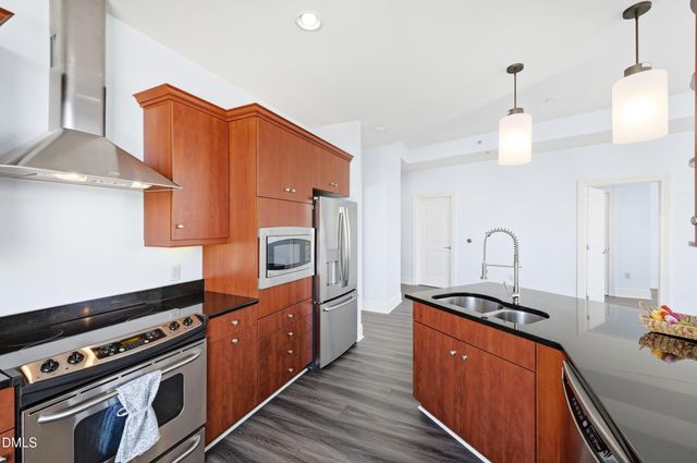 400 W North Street 810, Raleigh, NC 27603