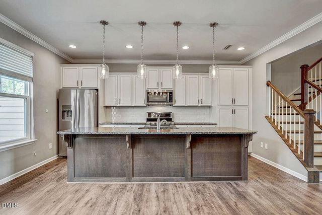 529 Metro Station, Apex, NC 27502