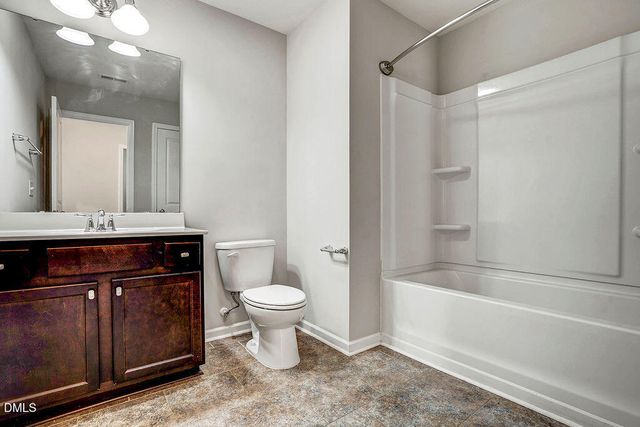 529 Metro Station, Apex, NC 27502