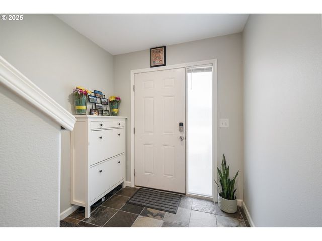 2619 Se 109TH Ave, Portland, OR 97266