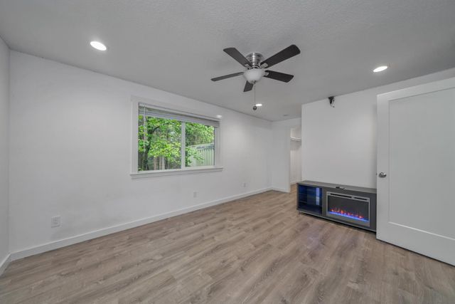 2320 Old Blair Mill Rd, Pollock Pines, CA 95726
