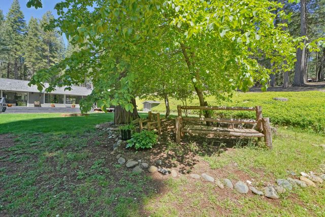 2320 Old Blair Mill Rd, Pollock Pines, CA 95726