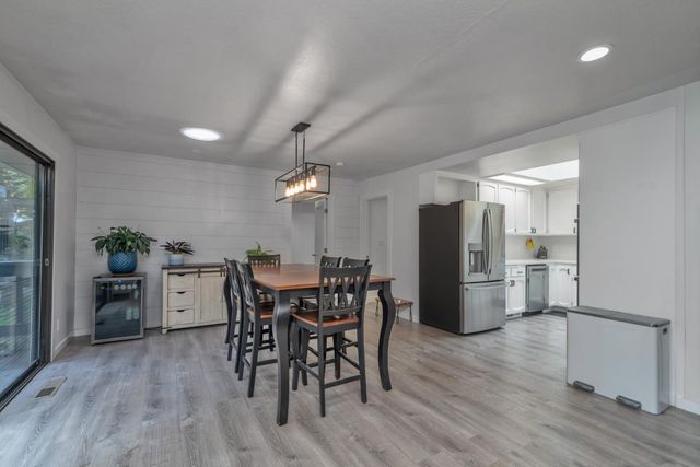 2320 Old Blair Mill Rd, Pollock Pines, CA 95726