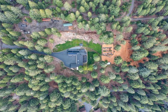 2320 Old Blair Mill Rd, Pollock Pines, CA 95726