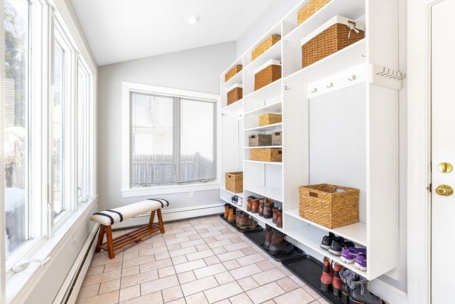 60 Douglas Rd, Needham, MA 02492