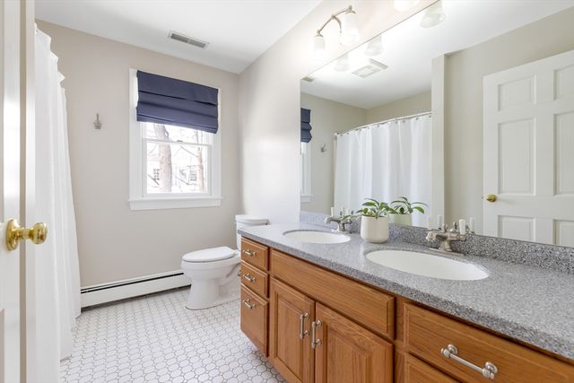 60 Douglas Rd, Needham, MA 02492