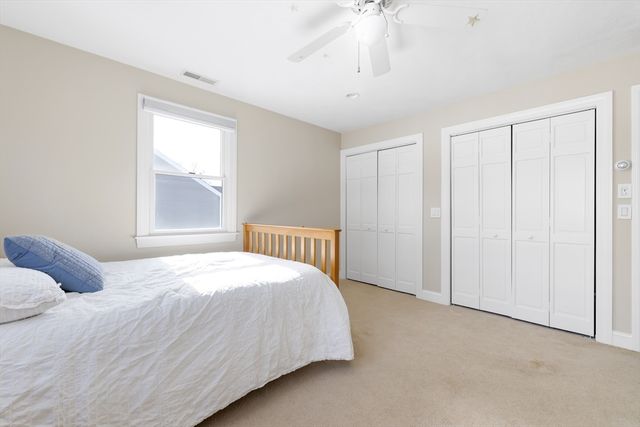 60 Douglas Rd, Needham, MA 02492