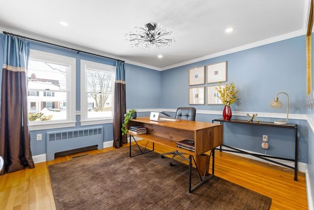 60 Douglas Rd, Needham, MA 02492