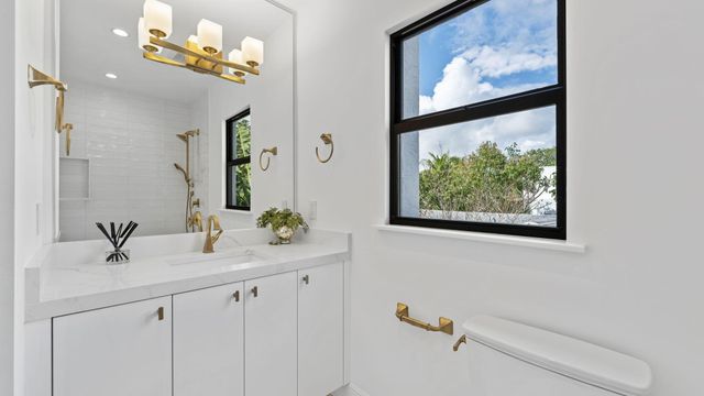 501 38th Street, West Palm Beach, FL 33407