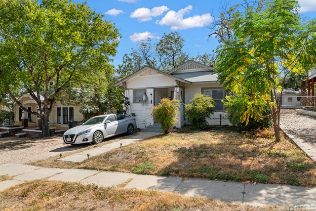 814 W magnolia, San Antonio, TX 78212