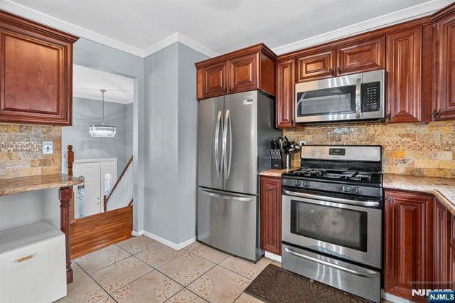 296 12th Place, Prospect Park, NJ 07508
