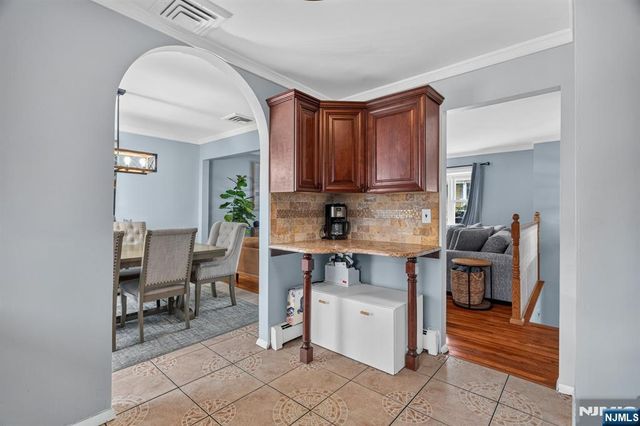 296 12th Place, Prospect Park, NJ 07508