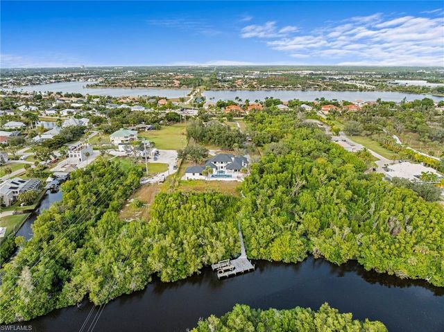 5461 Park RD, Fort Myers, FL 33908