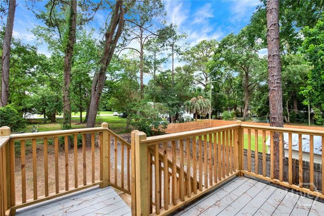 513 E 64th Street, Savannah, GA 31405