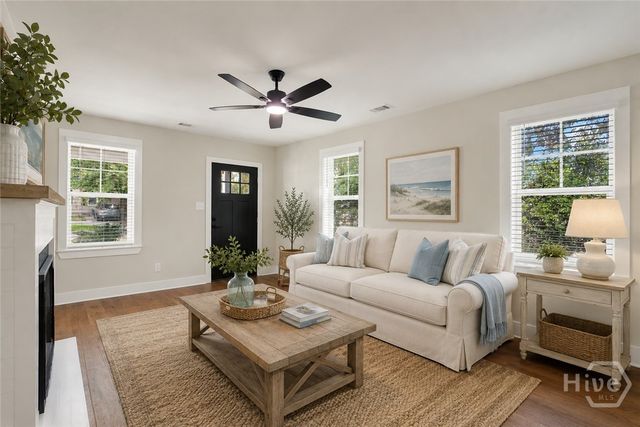 513 E 64th Street, Savannah, GA 31405