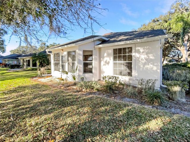 204 BAYTREE BOULEVARD, Tavares, FL 32778