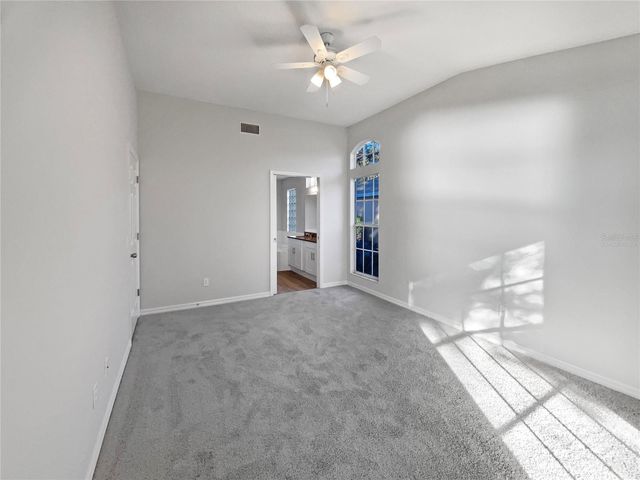 204 BAYTREE BOULEVARD, Tavares, FL 32778