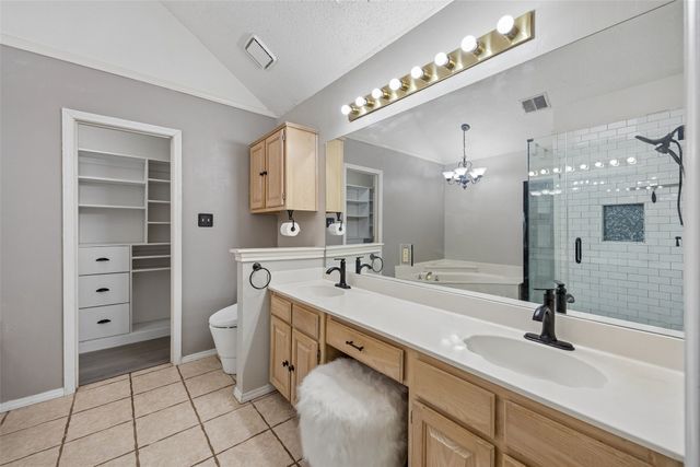 1407 Ranchview Court, Carrollton, TX 75007