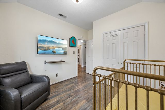 1407 Ranchview Court, Carrollton, TX 75007