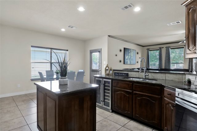 14008 Esperanza Drive, Fort Worth, TX 76052