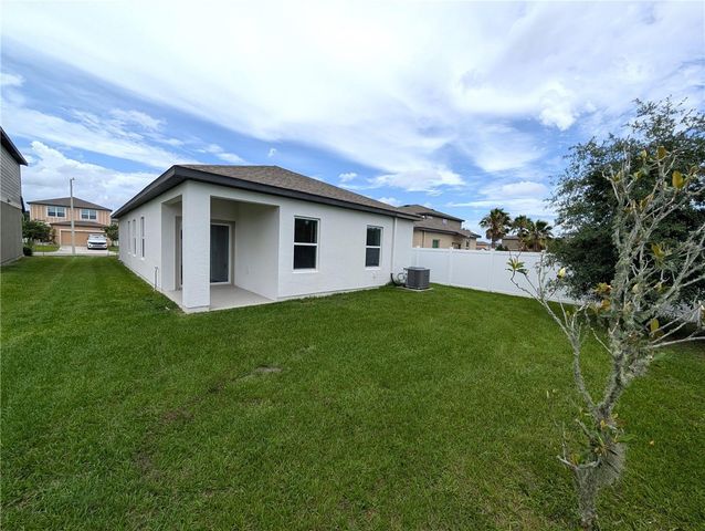 34933 DAISY MEADOW LOOP, Zephyrhills, FL 33541