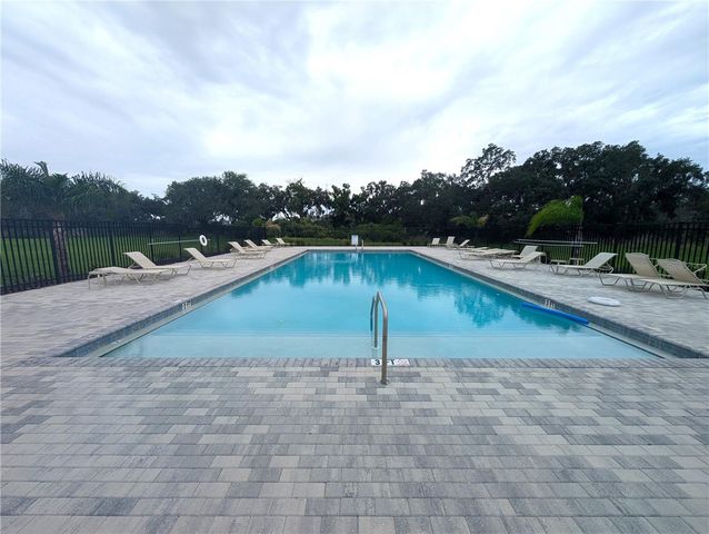 34933 DAISY MEADOW LOOP, Zephyrhills, FL 33541