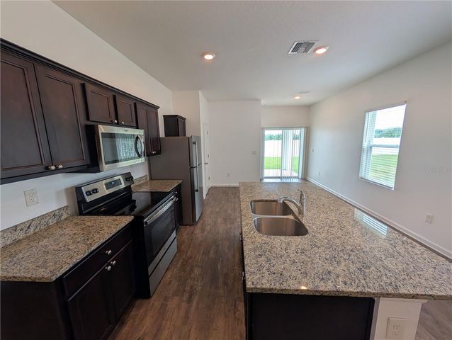 34933 DAISY MEADOW LOOP, Zephyrhills, FL 33541