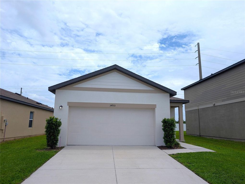 34933 DAISY MEADOW LOOP, Zephyrhills, FL 33541