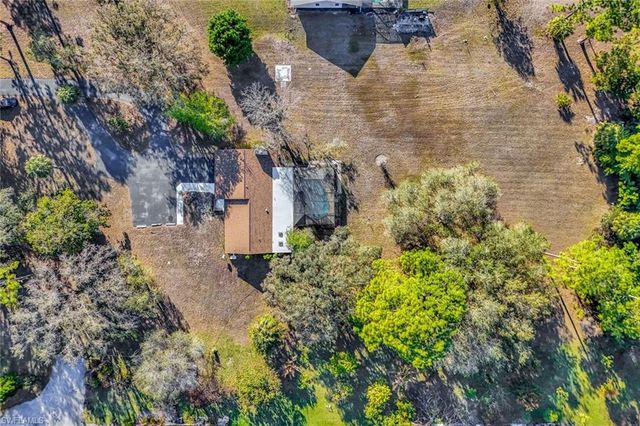 2805 Golden Gate BLVD W, Naples, FL 34120