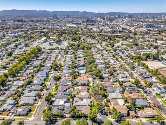 2765 Colby, Los Angeles, CA 90064