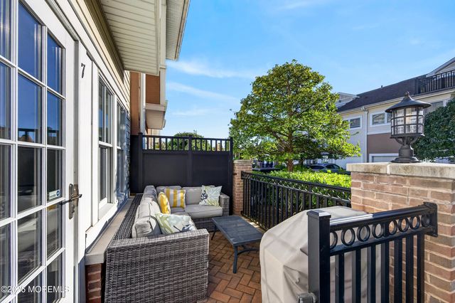 7 Grove Court 24, Asbury Park, NJ 07712
