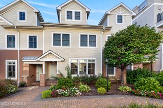 7 Grove Court 24, Asbury Park, NJ 07712