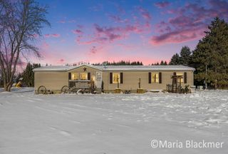 1451 W Charles Road, Ronald Twp, MI 48846