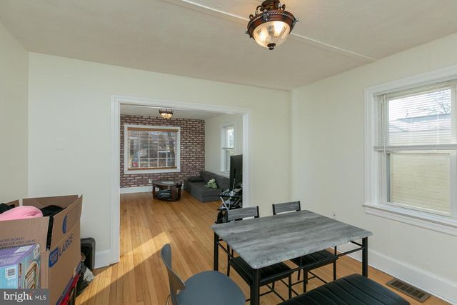 919 JEFFERSON AVE, Charles Town, WV 25414