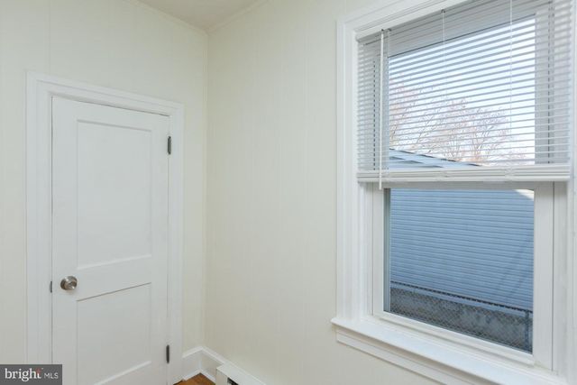 919 JEFFERSON AVE, Charles Town, WV 25414