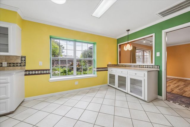 5418 Queensloch Drive, Houston, TX 77096
