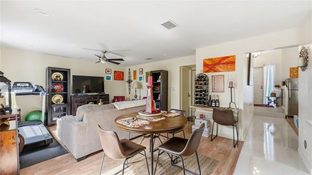 14000 Langley Pl, Davie, FL 33325