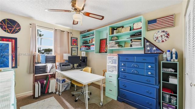 14000 Langley Pl, Davie, FL 33325