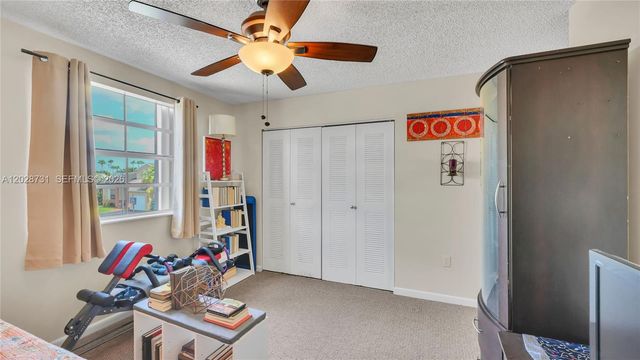 14000 Langley Pl, Davie, FL 33325