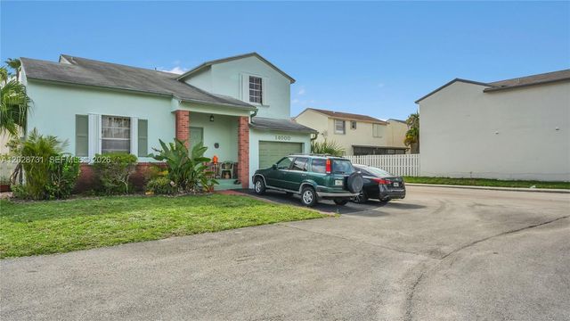 14000 Langley Pl, Davie, FL 33325