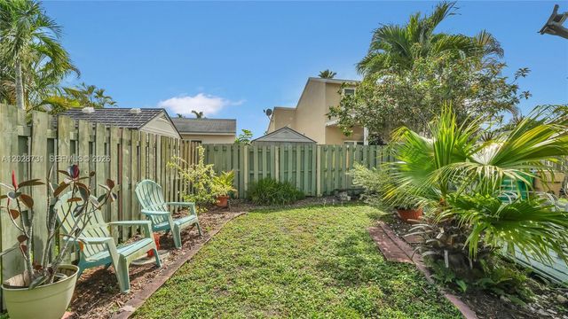 14000 Langley Pl, Davie, FL 33325