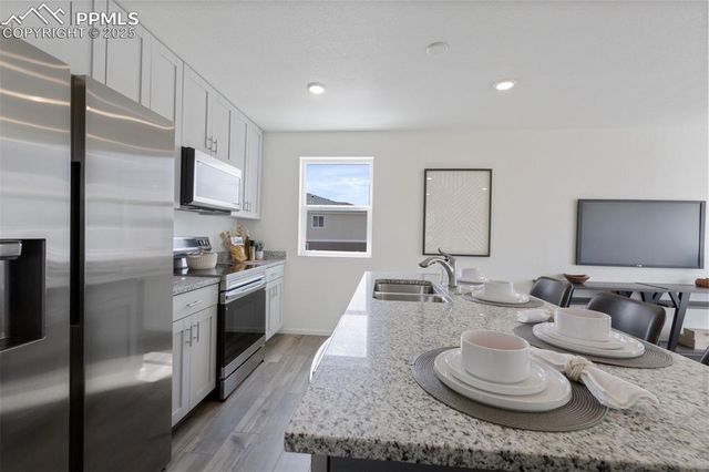 9238 Oro City Loop, Colorado Springs, CO 80927