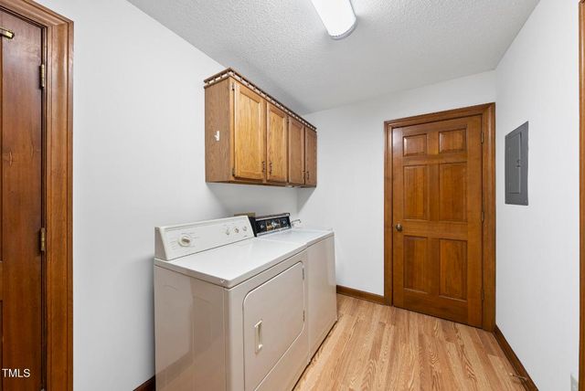 9 Lakeview Drive, Sanford, NC 27332