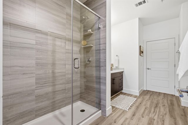 6444 Burnet RD 403, Austin, TX 78757