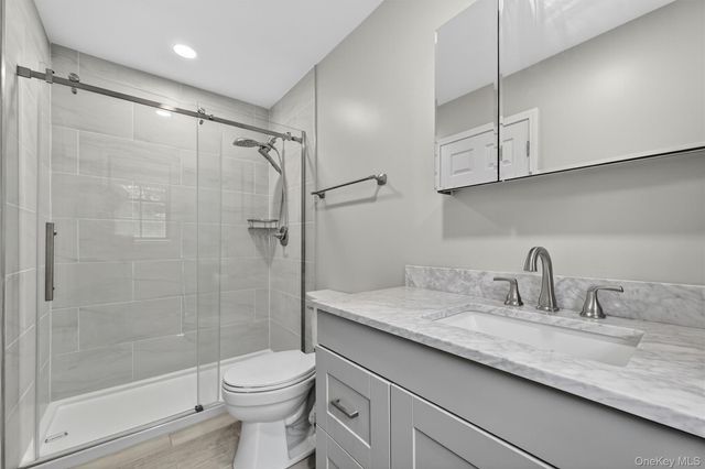 29 Purdys Lane, New Windsor, NY 12553