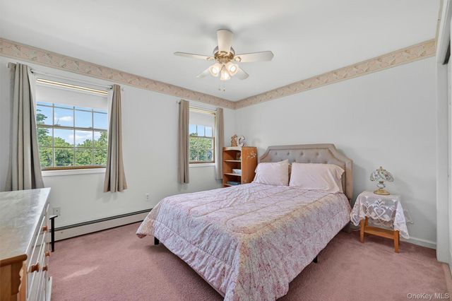 29 Purdys Lane, New Windsor, NY 12553