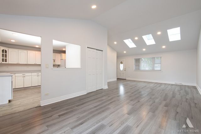10231 Hawthorne Drive, Orland Park, IL 60462