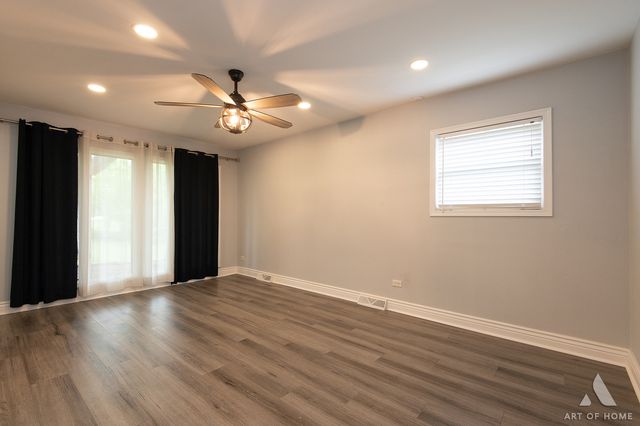 10231 Hawthorne Drive, Orland Park, IL 60462