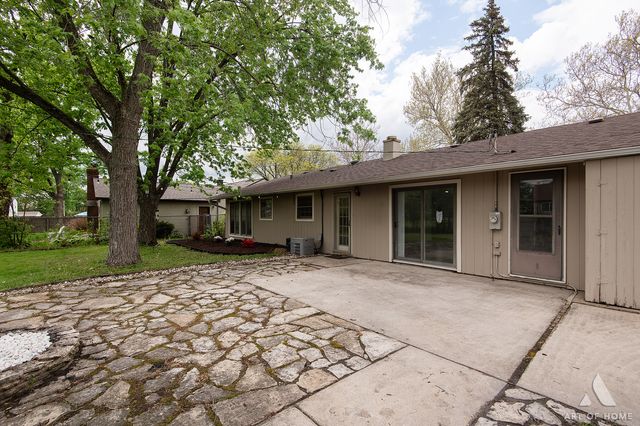 10231 Hawthorne Drive, Orland Park, IL 60462